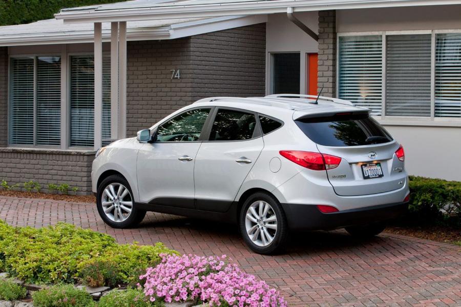  Hyundai Tucson 2013 года  (фото 11 из 25)